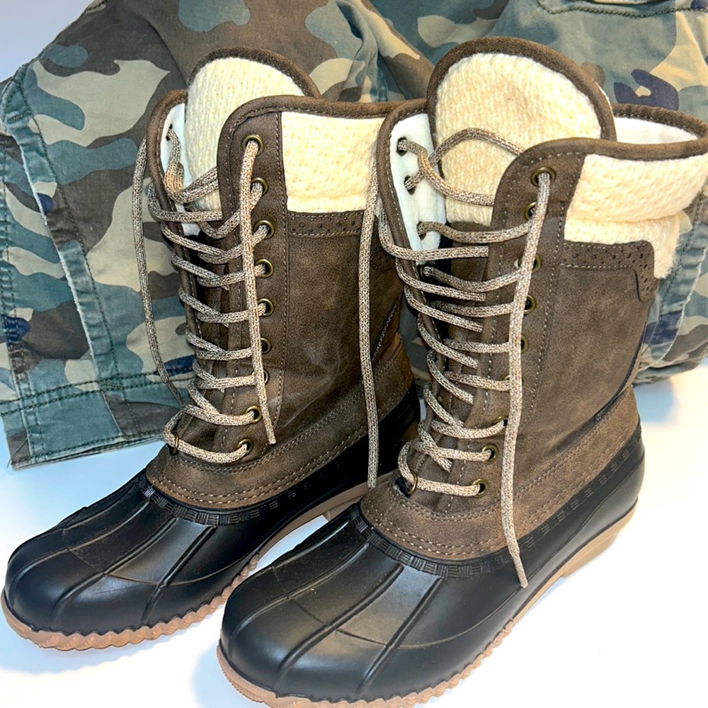 MAGELLAN🥾OUTDOORS Mid Sweater Duck Boots BROWN & CREAM Women’s Size 7